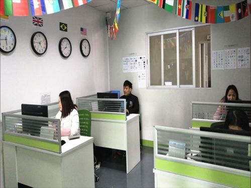 工廠揭秘丨康柔電器 工廠專利 認(rèn)證全面,還擁有多國直營(yíng)出口權(quán)